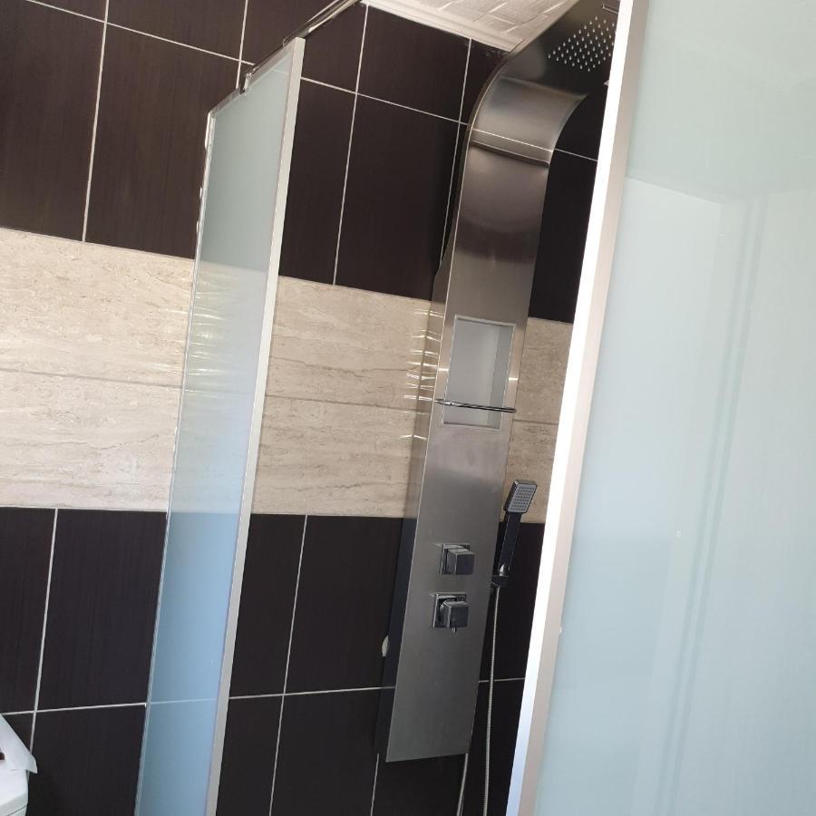 Ahoy Deluxe Apts Apartment Айя Напа Екстериор снимка